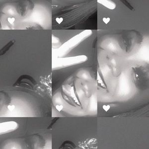 Meet your Posher, Elissia